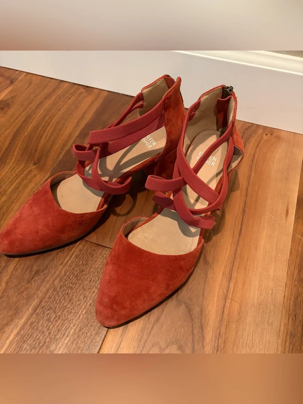 Eileen Fisher Juku Pump Shoes in Cayenne.